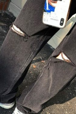 Ruby Grunge Ripped Jeans - Y2K Summer, 90S Fashion, Retro Style, Gothic Y2K, Y2K Club Out