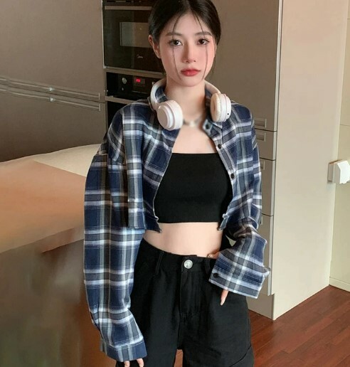 Samantha Long Sleeve Cropped Blouse - Y2K Summer, 90S Grunge, Retro, Pastel Goth, Y2K Party Samantha Long Sleeve Cropped Blouse - Y2K Summer, 90S Grunge, Retro, Pastel Goth, Y2K Party