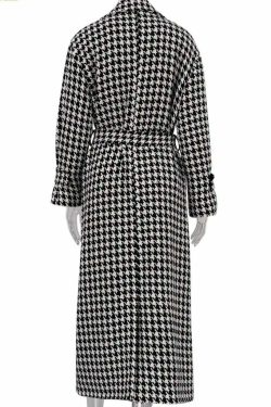 Sonez Coat: Y2K Summer & 90S Grunge Fashion - Retro, Goth, And Popstar Outfits For Women