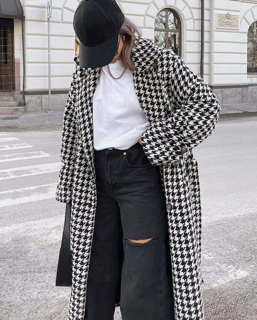 Sonez Coat: Y2K Summer & 90S Grunge Fashion - Retro, Goth, And Popstar Outfits For Women Sonez Coat: Y2K Summer & 90S Grunge Fashion - Retro, Goth, And Popstar Outfits For Women