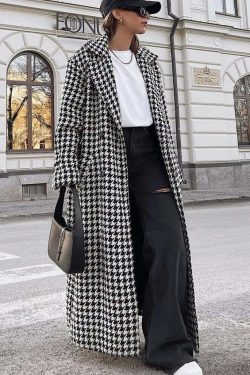 Sonez Coat: Y2K Summer & 90S Grunge Fashion - Retro, Goth, And Popstar Outfits For Women