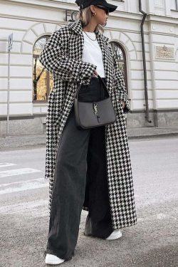 Sonez Coat: Y2K Summer & 90S Grunge Fashion - Retro, Goth, And Popstar Outfits For Women