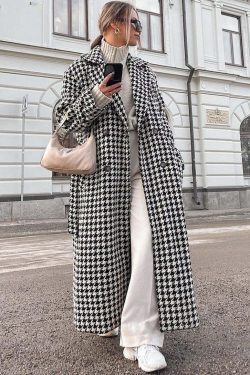 Sonez Coat: Y2K Summer & 90S Grunge Fashion - Retro, Goth, And Popstar Outfits For Women