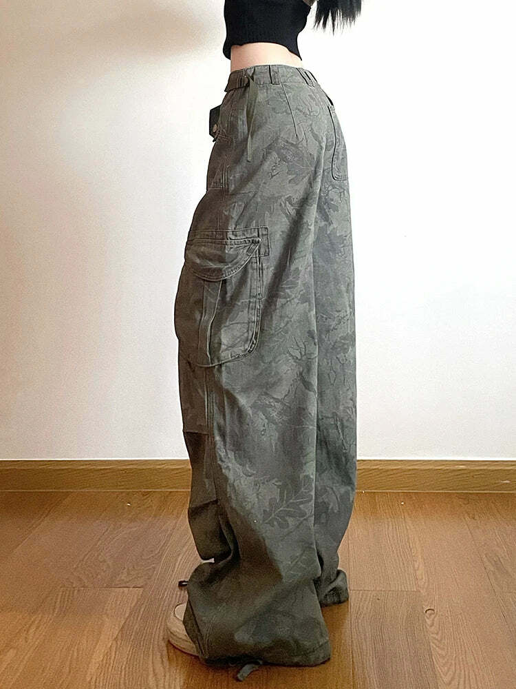 Sweetown Y2K Camouflage Cargo Jeans - Vintage 90S Grunge, Mid Waist, Pockets, Preppy Hippie Style Sweetown Y2K Camouflage Cargo Jeans - Vintage 90S Grunge, Mid Waist, Pockets, Preppy Hippie Style