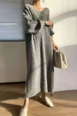 Vintage Elegant V-Neck Knitted Sweater Dress - Y2K & 90S Fashion, Grunge, Retro, Pastel Goth
