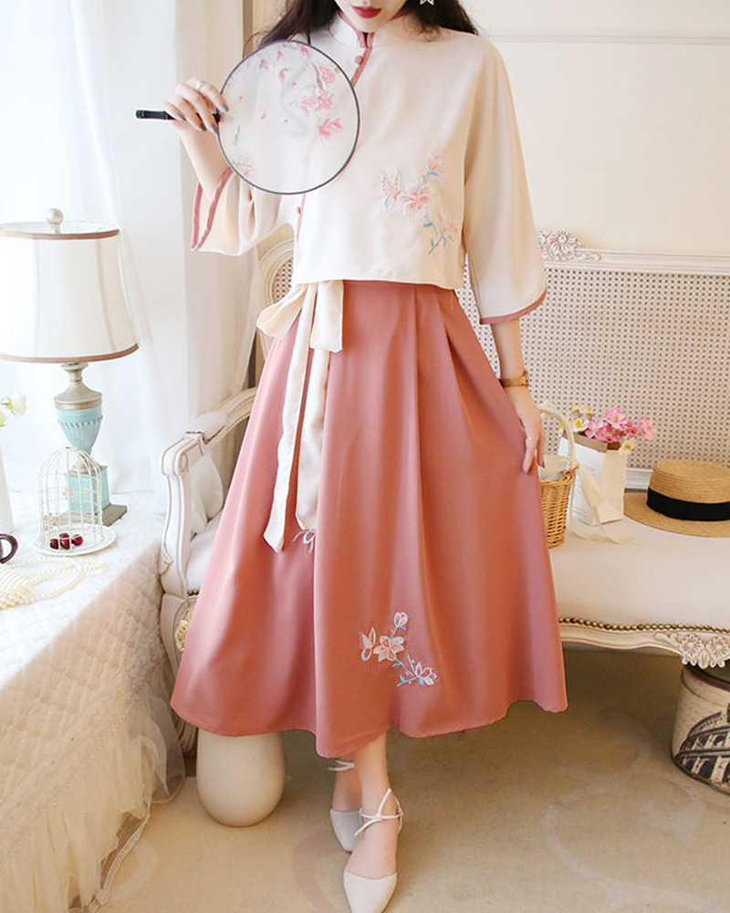 White And Pink Kimono Set - Y2K Summer Outfit, 90S Fashion, Grunge, Retro Style, Pastel Goth White And Pink Kimono Set - Y2K Summer Outfit, 90S Fashion, Grunge, Retro Style, Pastel Goth