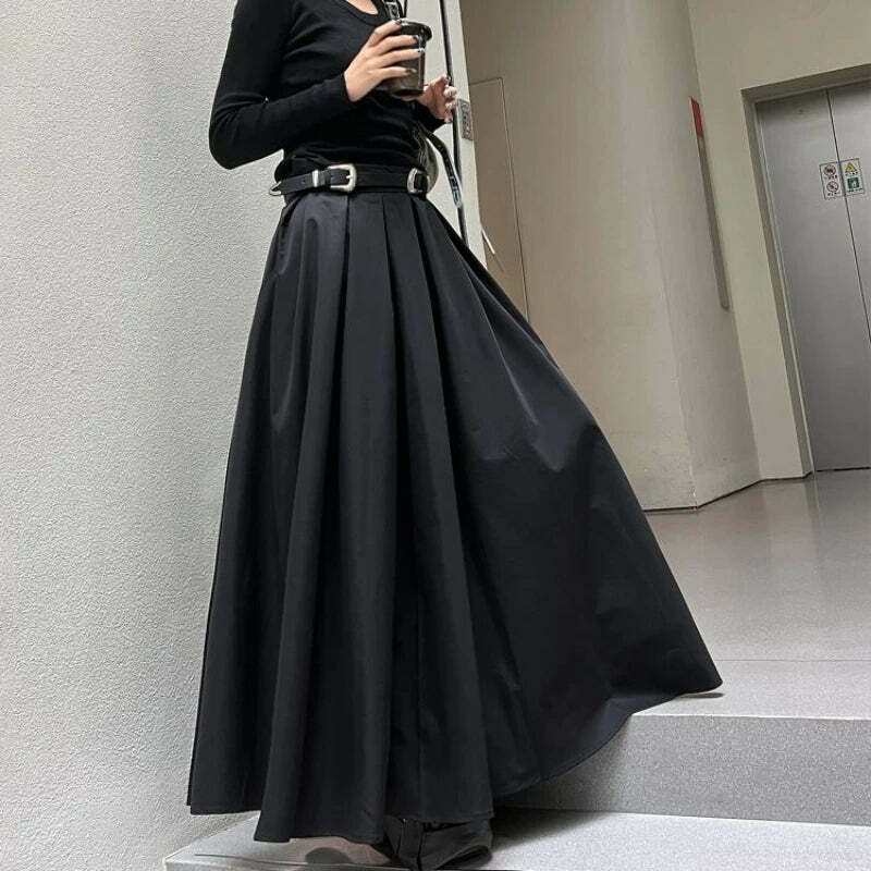 Y2K Black Pleated Maxi Skirt - High Waist, Spring & Autumn Retro 90S Grunge Fashion For Women Y2K Black Pleated Maxi Skirt - High Waist, Spring & Autumn Retro 90S Grunge Fashion For Women