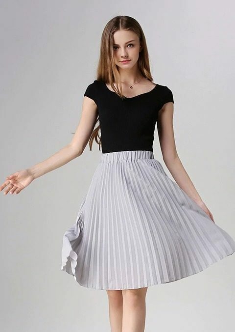 Y2K Chiffon Pleated Long Skirt - Retro 90S Grunge, Summer Outfits, Pastel Goth Fashion Y2K Chiffon Pleated Long Skirt - Retro 90S Grunge, Summer Outfits, Pastel Goth Fashion