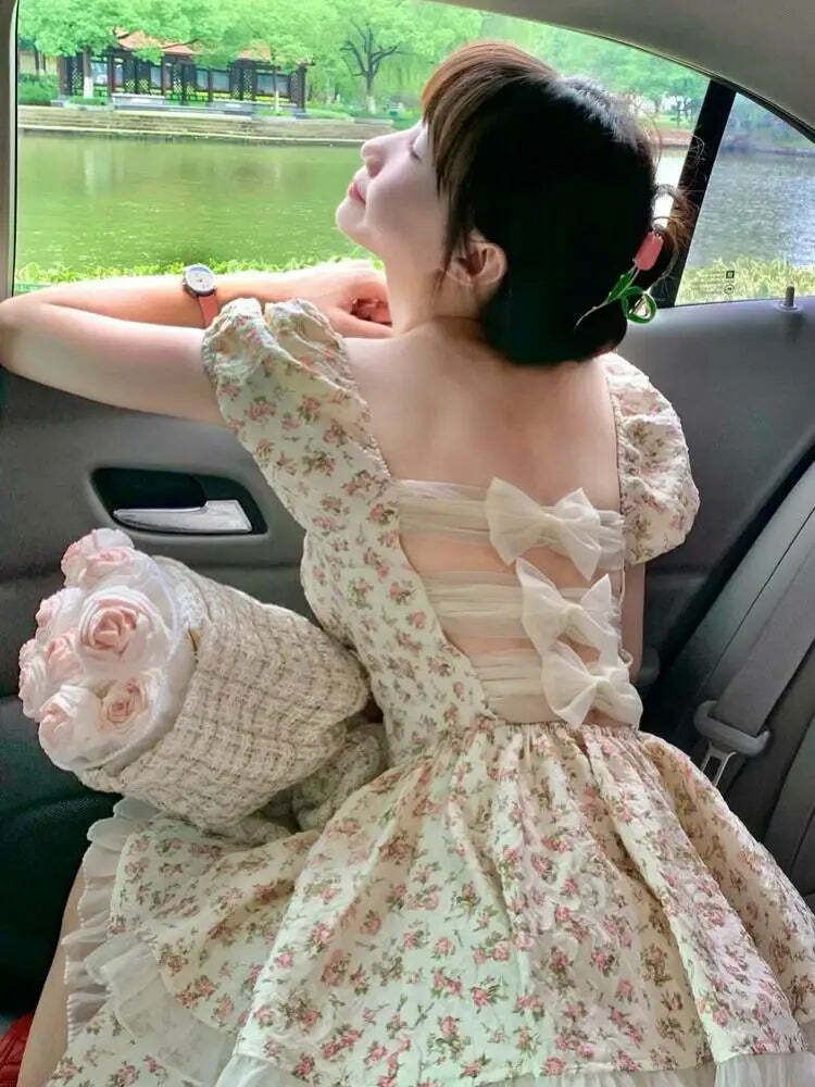 Y2K Floral Bubble Sleeve Dress - Summer Backless Bow Princess Poncho, Retro 90S Grunge Style Y2K Floral Bubble Sleeve Dress - Summer Backless Bow Princess Poncho, Retro 90S Grunge Style