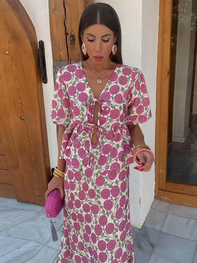 Y2K Floral Skirt & Lace-Up Top Set - Retro 90S Summer Outfit, Soft 2-Piece V-Neck Shortsleeve Y2K Floral Skirt & Lace-Up Top Set - Retro 90S Summer Outfit, Soft 2-Piece V-Neck Shortsleeve