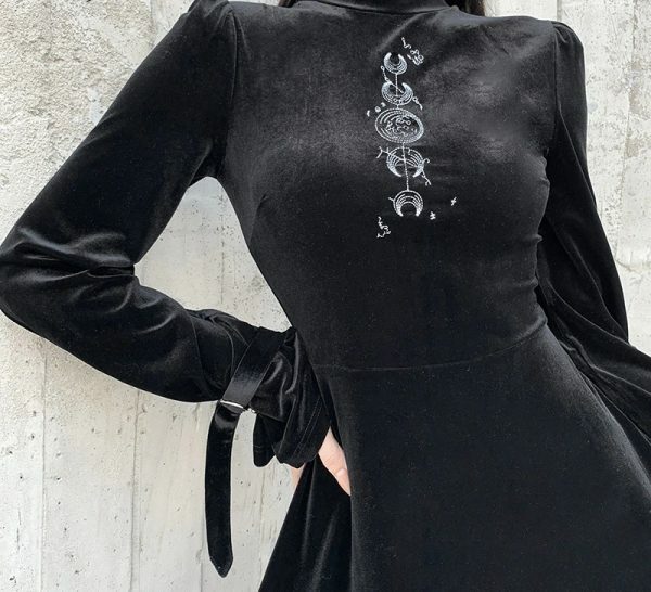 Y2K Graphic Embroidery Dress - Retro 90S Grunge, Summer Party, Club & Popstar Outfits Y2K Graphic Embroidery Dress - Retro 90S Grunge, Summer Party, Club & Popstar Outfits