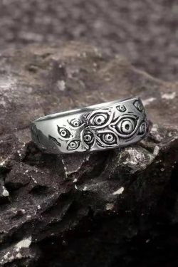 Y2K Grunge & 90S Fashion Jujutsu Kaisen Ring - Retro, Goth, Popstar, And Summer Outfits Access