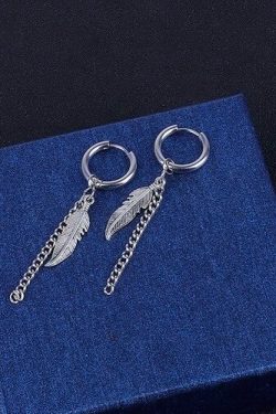 Y2K Grunge & 90S Fashion V Stud Earrings - Retro, Gothic, Popstar, Summer & Party Outfits