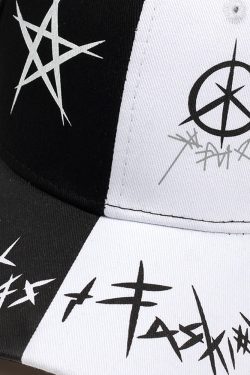 Y2K Grunge Black And White Cap - Retro 90S Fashion, Y2K Summer Outfits, And Gothic Y2K Style