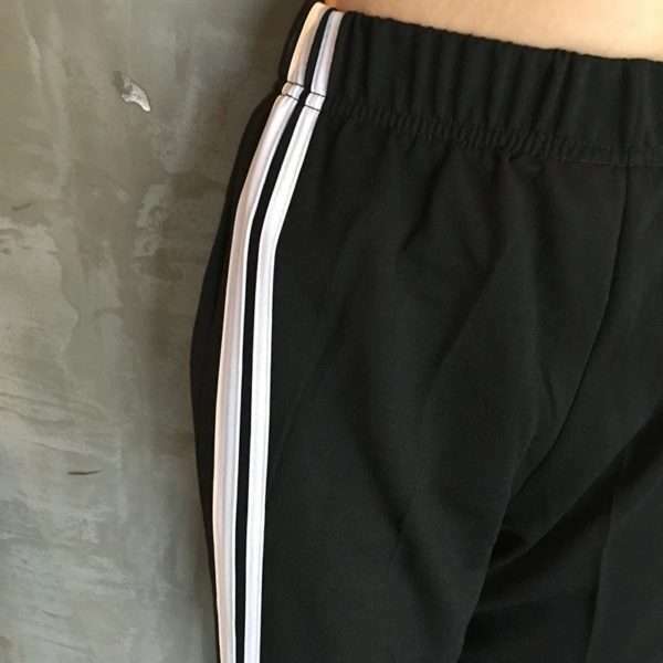 Y2K Grunge Black Ankle Cut Elastic Pants - Retro 90S Aesthetic Summer Outfit Y2K Grunge Black Ankle Cut Elastic Pants - Retro 90S Aesthetic Summer Outfit