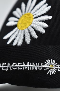 Y2K Grunge Daisy Baseball Cap - Retro 90S Fashion, Summer Y2K Outfits, Pastel Goth Style