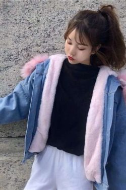 Y2K Grunge Denim Fur Jacket - 90S Fashion, Retro Style, Y2K Summer Outfits, Y2K Club Look