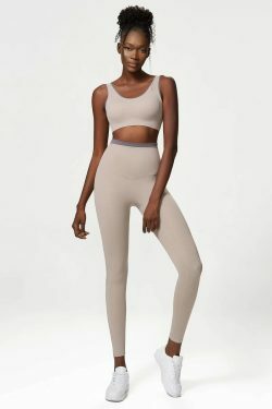 Y2K Grunge Grey Sports Bra And Leggings Set - Retro 90S Summer Outfit, Y2K Fashion Essentials