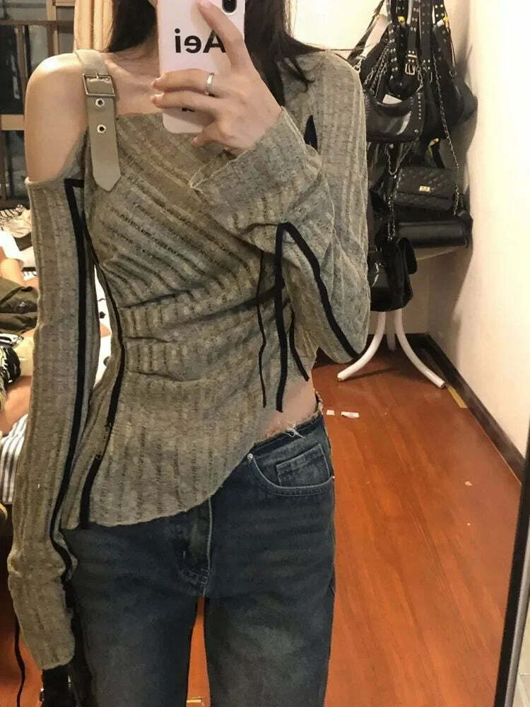 Y2K Grunge Off-Shoulder Knitted Top - Slim Hollow Out Patchwork Streetwear For Women Y2K Grunge Off-Shoulder Knitted Top - Slim Hollow Out Patchwork Streetwear For Women