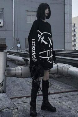 Y2K Grunge Oversized Sweatshirt - 90S Fashion, Retro Style, Y2K Summer Outfits, Y2K Club Fits
