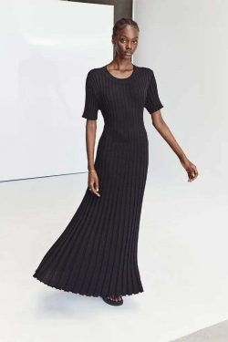 Y2K Grunge Ribbed Knitted Maxi Dress - O-Neck, Short Sleeve, Pleated Lace-Up Summer Streetwear