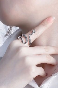 Y2K Grunge Snake Ring - Retro 90S Fashion, Gothic Y2K, Pastel Goth, Y2K Party Outfit Access