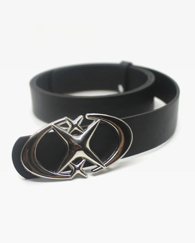 Y2K Grunge Summer Outfit - Retro 90S Fashion, Baby Tees, Skirts, Shorts, And Belts Y2K Grunge Summer Outfit - Retro 90S Fashion, Baby Tees, Skirts, Shorts, And Belts