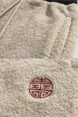 Y2K Grunge Summer Outfits: Plush Sweatpants, Retro 90S Fashion, Y2K Club & Party Looks