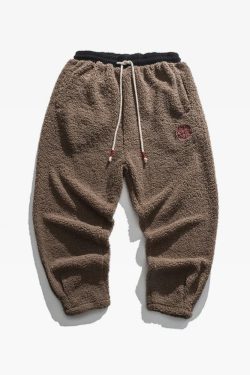 Y2K Grunge Summer Outfits: Plush Sweatpants, Retro 90S Fashion, Y2K Club & Party Looks