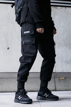 Y2K Grunge Summer Outfits: Retro 90S Fashion, Baby Tees, Skirts, And Goth Accessories