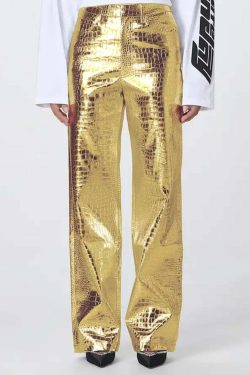 Y2K Grunge Summer Outfits: Retro 90S Fashion, Baby Tees, Skirts, Shorts, And Gothic Styles