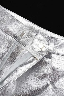 Y2K Grunge Summer Outfits: Retro 90S Fashion, Baby Tees, Skirts, Shorts, And Gothic Styles