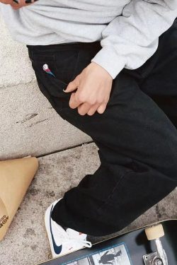 Y2K Grunge Summer Outfits: Retro 90S Fashion, Baggy Jeans, Baby Tees, And Pastel Goth Styles