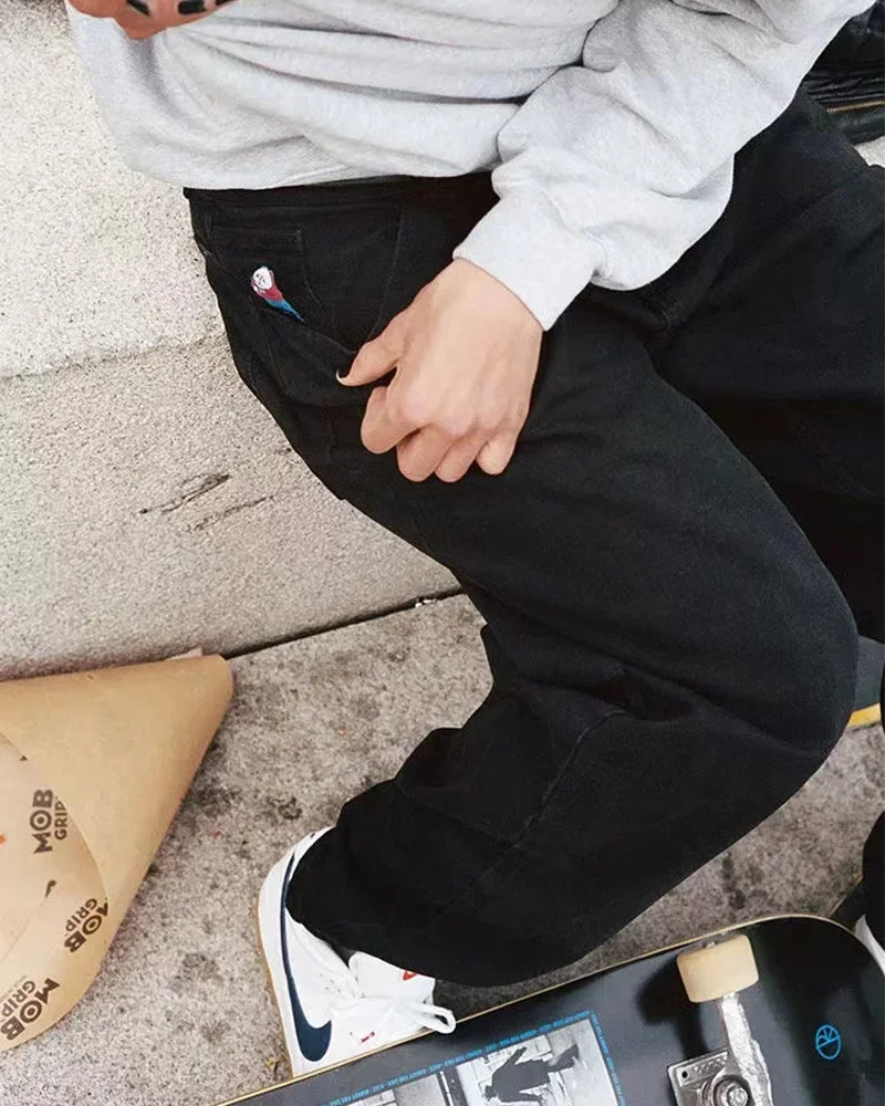 Y2K Grunge Summer Outfits: Retro 90S Fashion, Baggy Jeans, Baby Tees, And Pastel Goth Styles Y2K Grunge Summer Outfits: Retro 90S Fashion, Baggy Jeans, Baby Tees, And Pastel Goth Styles