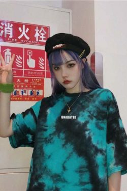 Y2K Grunge Tie Dye T-Shirt - Retro 90S Fashion, Summer Outfits, And Pastel Goth Style