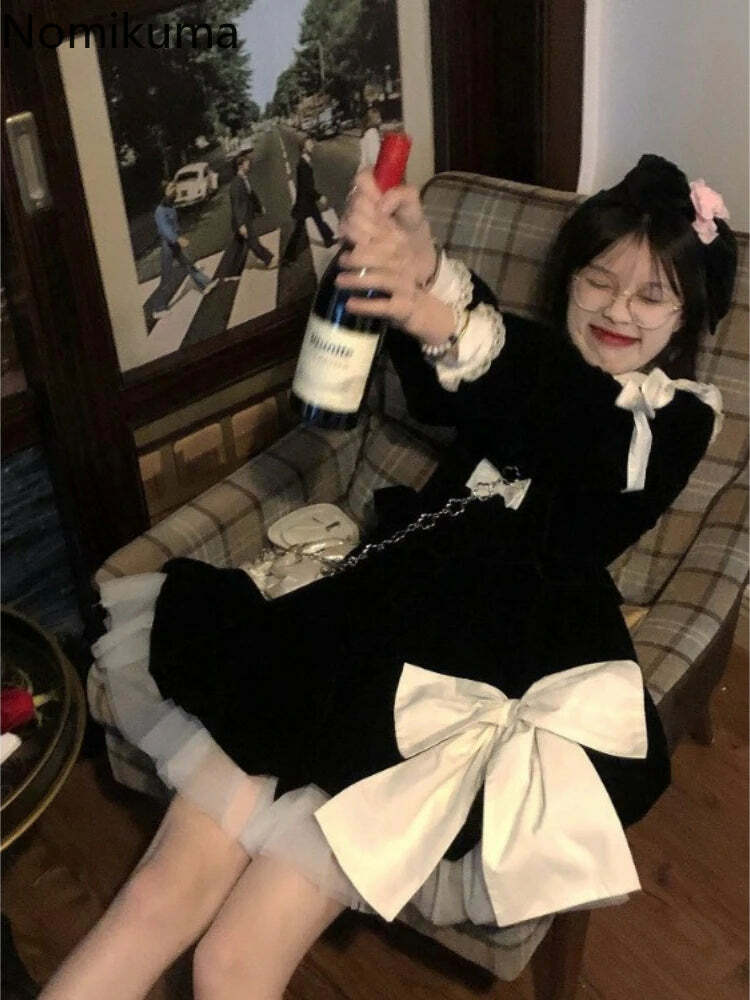 Y2K Grunge Velvet Dress - Cute Peter Pan Collar A-Line Black Robe Femme With Bow Bandage Y2K Grunge Velvet Dress - Cute Peter Pan Collar A-Line Black Robe Femme With Bow Bandage