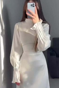 Y2K Summer Abaya Dress - Slim Fit Petal Sleeve Satin Robe, 90S Grunge Party Outfit, Dubai Style