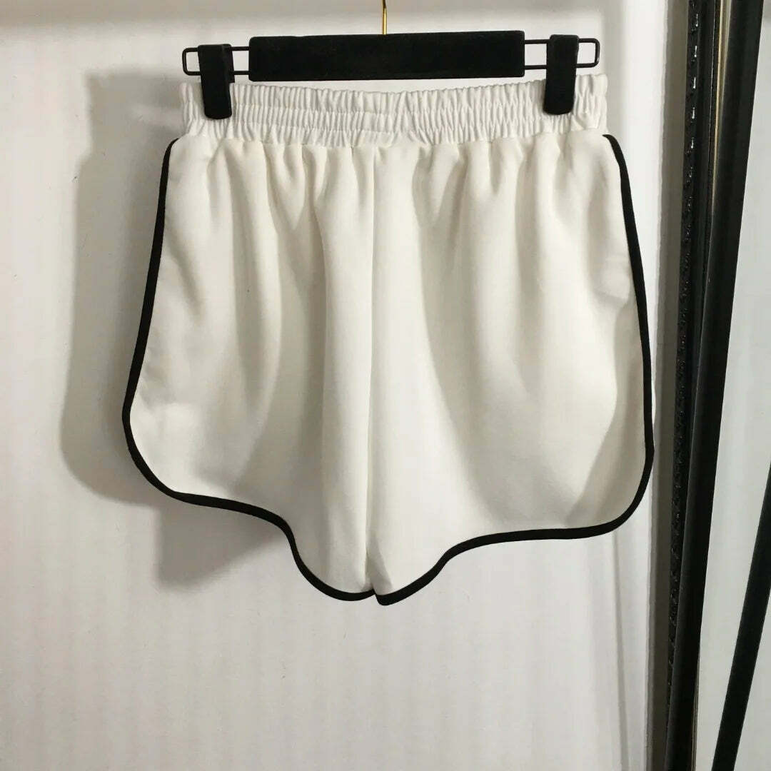 Y2K Summer Grunge Outfit: Retro 90S Triangle Logo Shirt-Style Top & Shorts Casual Fashion Suit Y2K Summer Grunge Outfit: Retro 90S Triangle Logo Shirt-Style Top & Shorts Casual Fashion Suit