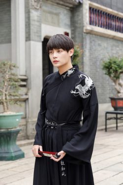 Y2K Summer Grunge Outfits: Retro 90S Fashion, Baby Tees, Skirts, And Gothic Y2K Styles