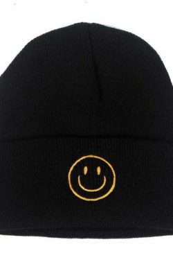 Y2K Summer Grunge Outfits: Retro 90S Fashion, Baby Tees, Y2K Skirts, And Gothic Accessories