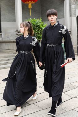 Y2K Summer Grunge Outfits: Retro 90S Fashion, Gothic Y2K, Baby Tees, Skirts, And Accessories