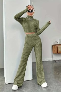 Y2K Summer Knitted 2 Piece Set: Vintage Sweater Crop Top & Flare Pants - Retro Grunge Outfit