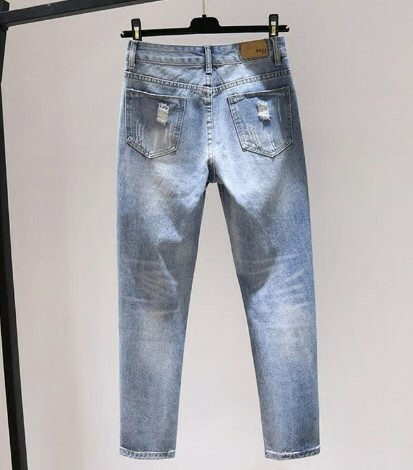 Zara Loose High Waist Hole Jeans - Y2K Summer Grunge 90S Fashion Retro Style Y2K Outfits Zara Loose High Waist Hole Jeans - Y2K Summer Grunge 90S Fashion Retro Style Y2K Outfits