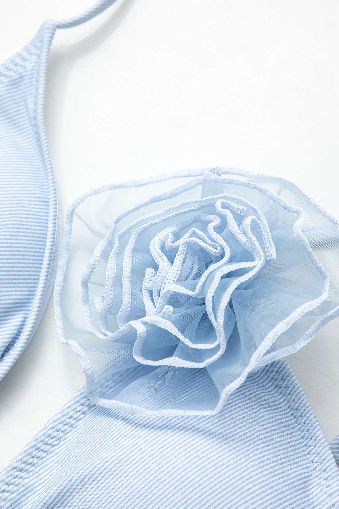 3D Flower Back Halter Tie Bikini Set - Y2K Aesthetic Swimwear for Trendy Summer Vibes 3D Flower Back Halter Tie Bikini Set - Y2K Aesthetic Swimwear for Trendy Summer Vibes