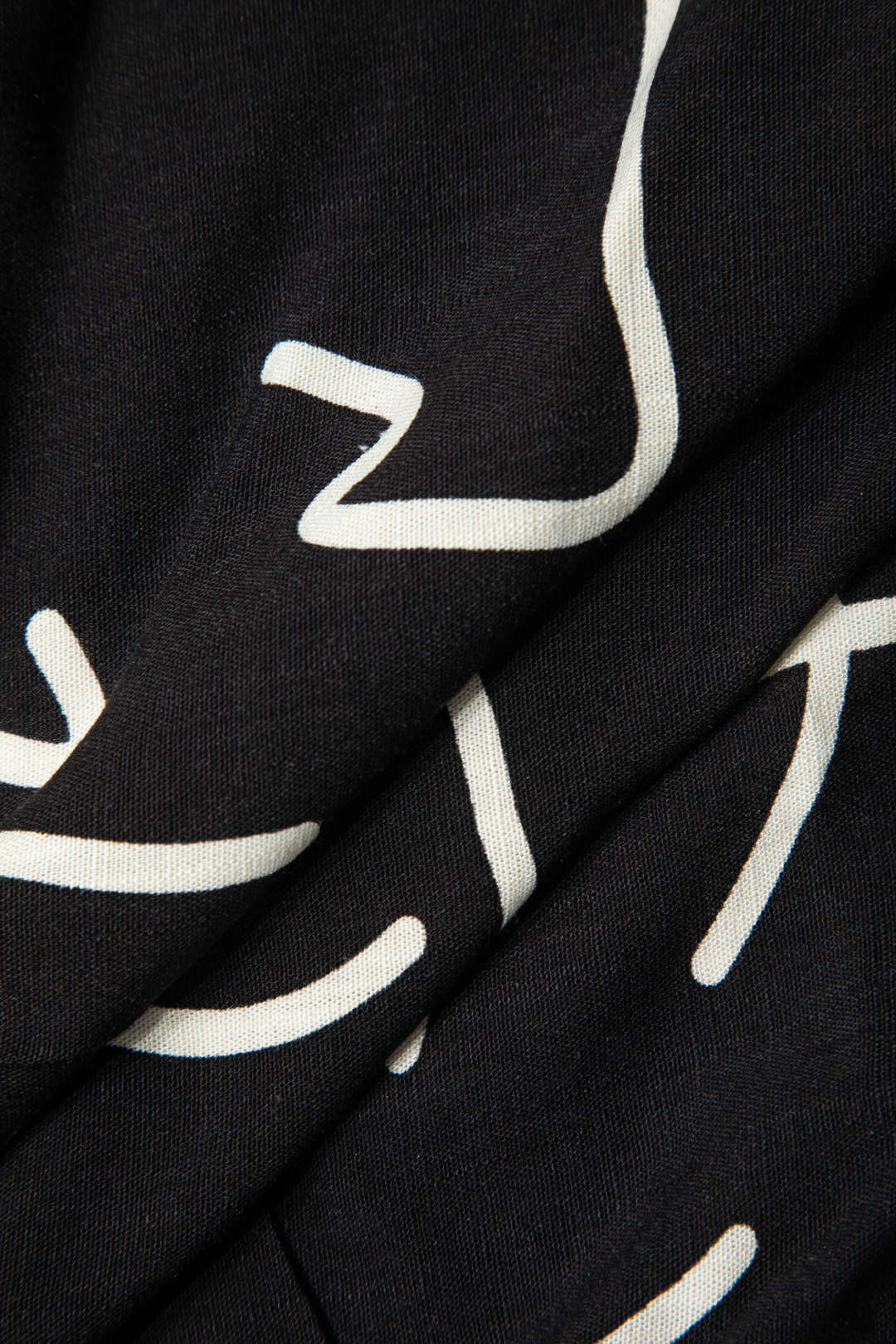 Abstract Print Knot Back Tube Top with Ruched Straight Leg Pants - Y2K Aesthetic Outfit Abstract Print Knot Back Tube Top with Ruched Straight Leg Pants - Y2K Aesthetic Outfit