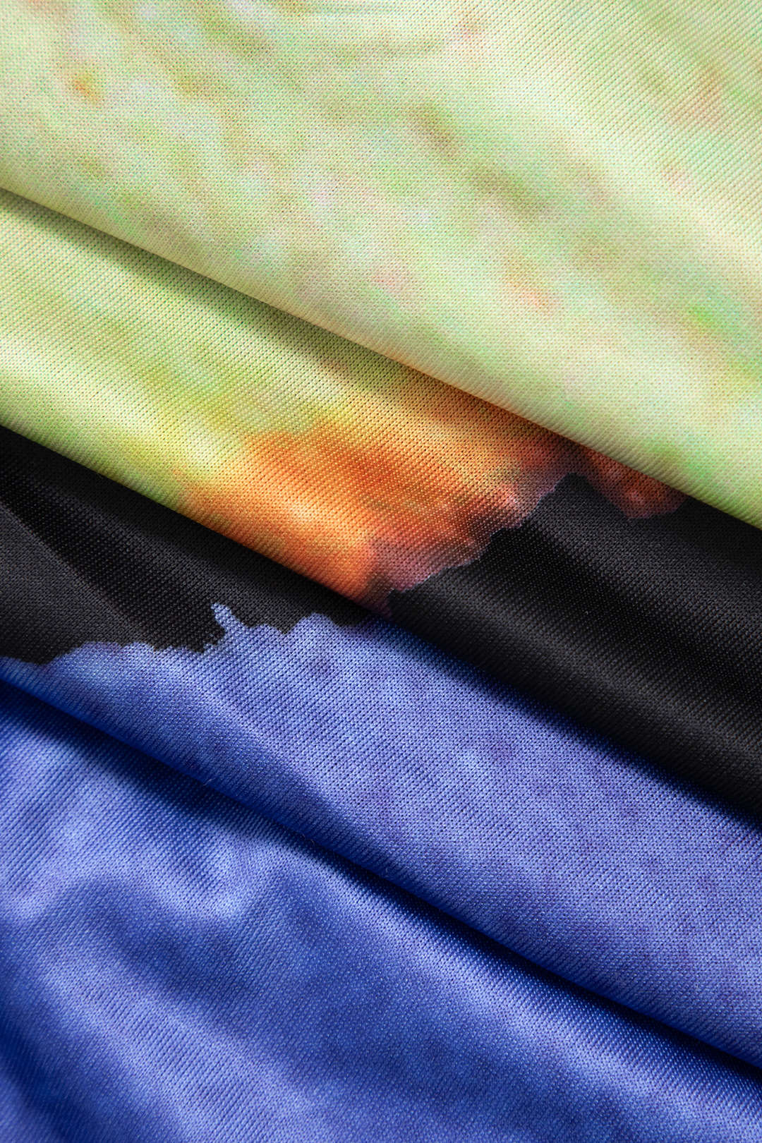 Abstract Print Y2K Tube Top & High Waist Maxi Skirt Set for Trendy Aesthetic Outfits Abstract Print Y2K Tube Top & High Waist Maxi Skirt Set for Trendy Aesthetic Outfits