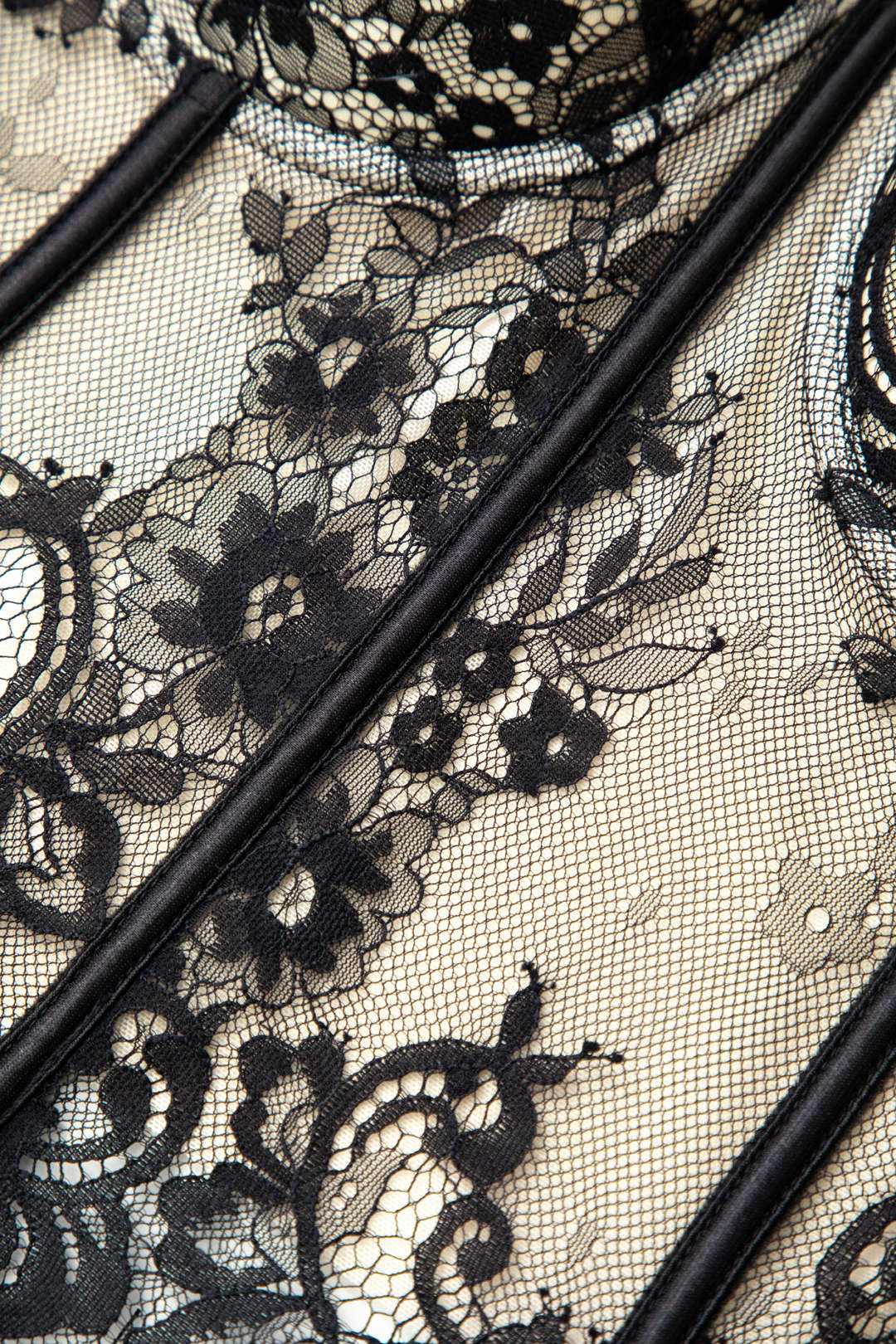 Adjustable Strap Lace Cami Top with Hood - Y2K Fashion Meets Coquette Aesthetic Adjustable Strap Lace Cami Top with Hood - Y2K Fashion Meets Coquette Aesthetic