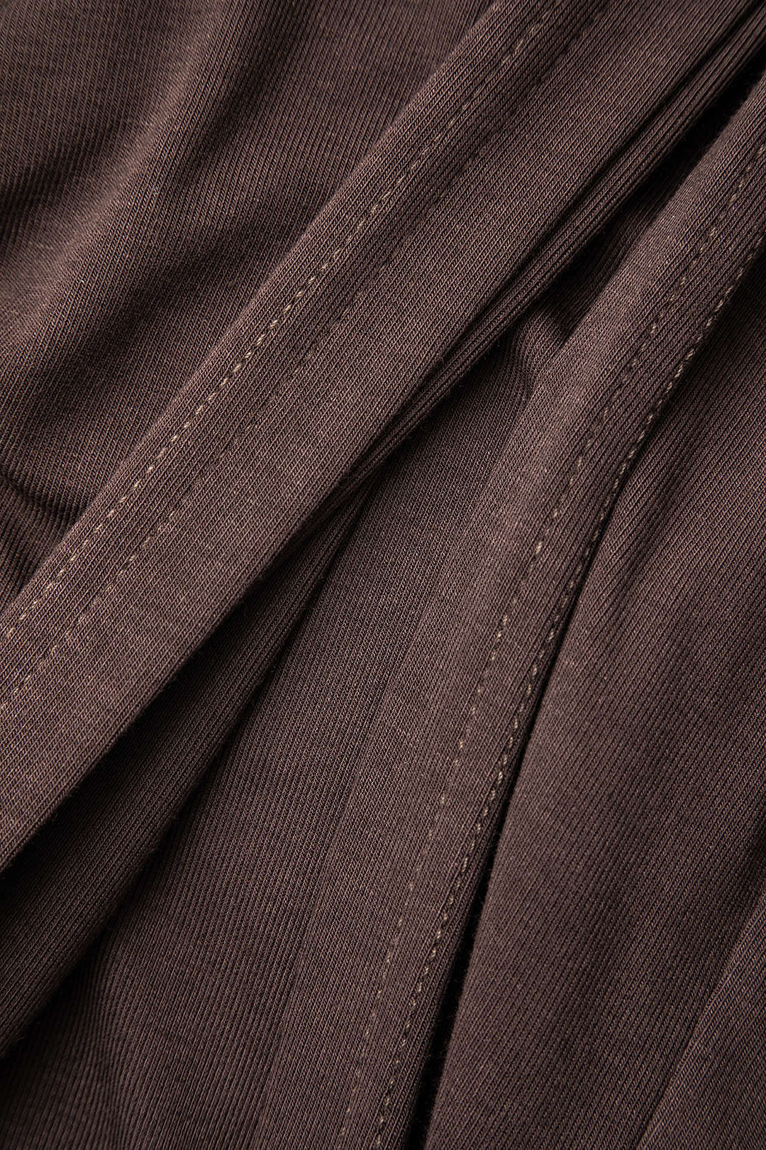 Asymmetric Ruched Drawstring Slit Sleeveless Maxi Dress in Y2K Aesthetic Style Asymmetric Ruched Drawstring Slit Sleeveless Maxi Dress in Y2K Aesthetic Style