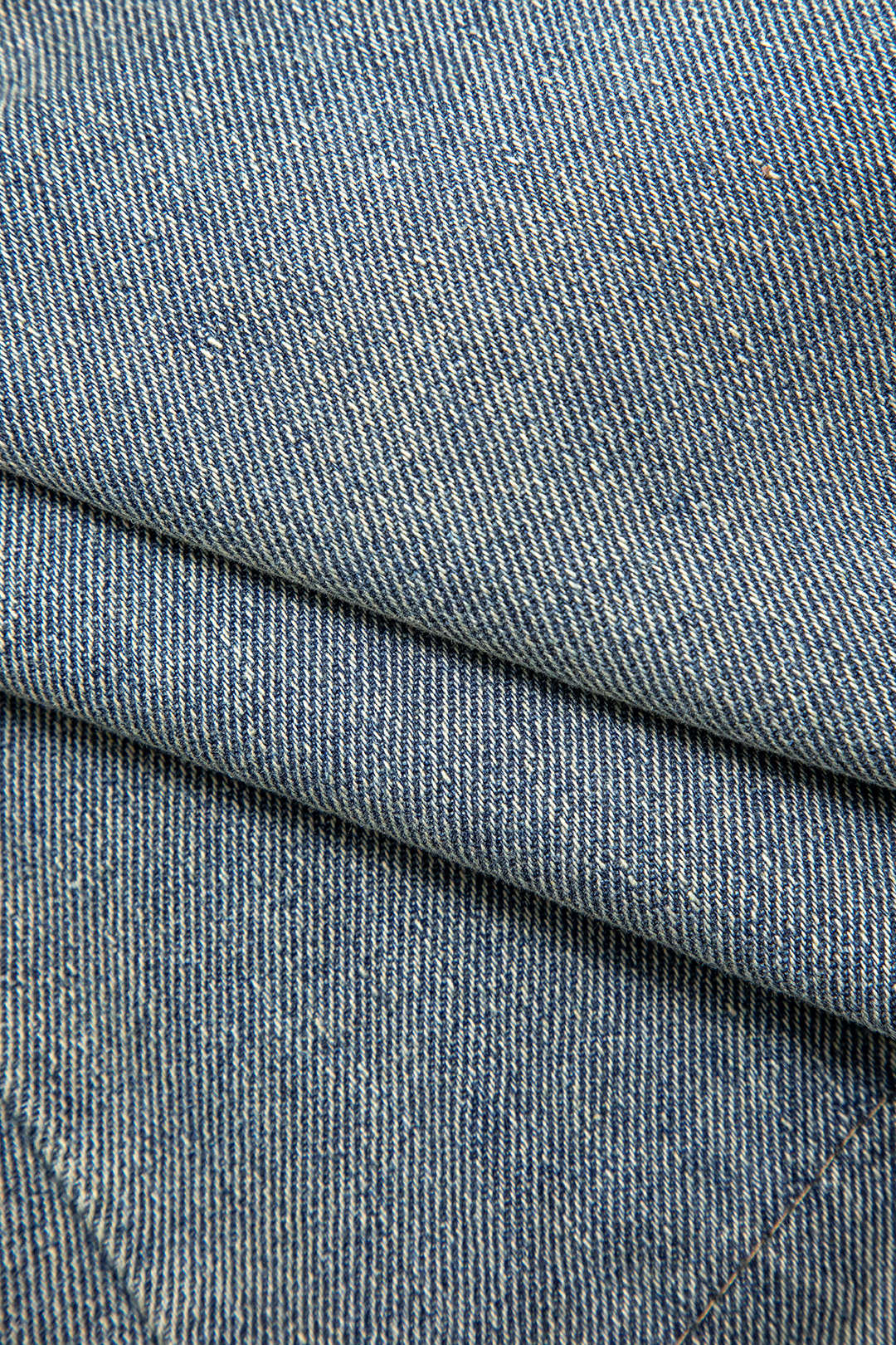 Asymmetric Sleeveless Fringe Hem Denim Top in Y2K Fashion Style for Trendy Outfits Asymmetric Sleeveless Fringe Hem Denim Top in Y2K Fashion Style for Trendy Outfits