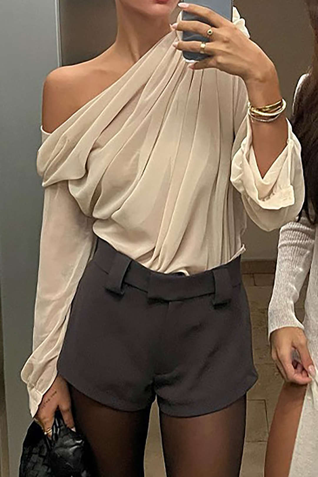 Asymmetrical 3D Flower Long Sleeve Top - Y2K Aesthetic Cute Top for Trendy Outfits Asymmetrical 3D Flower Long Sleeve Top - Y2K Aesthetic Cute Top for Trendy Outfits